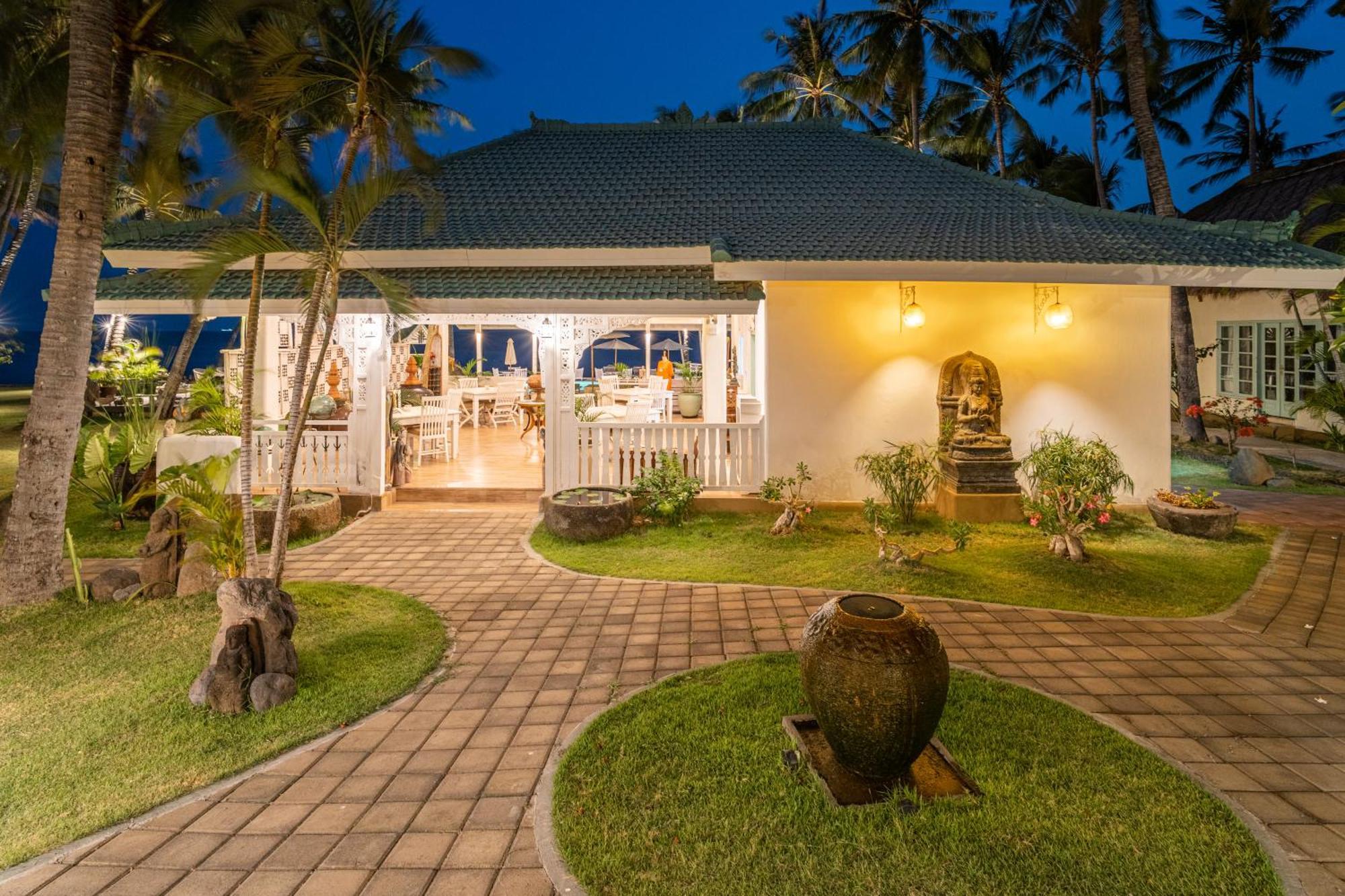 Scuba Seraya Resort Tulamben Eksteriør bilde